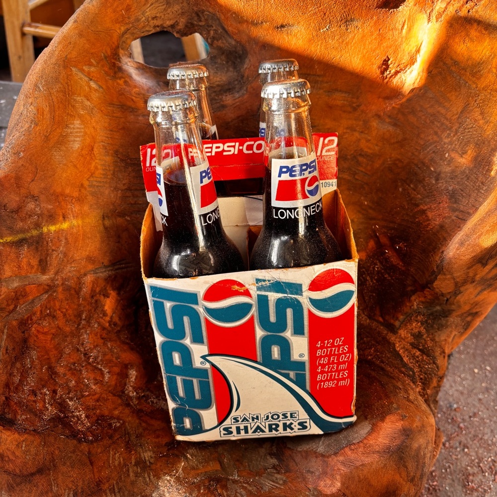4 pack of Pepsi Bottles with San Jose Sharks Logo 1993-1994 Season